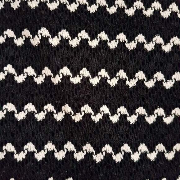 Candie's Sleeveless Black & White Dress size XS - Picture 7 of 7